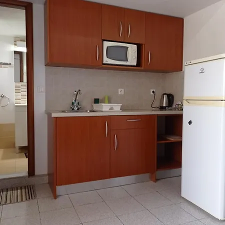 Apartment West Coast